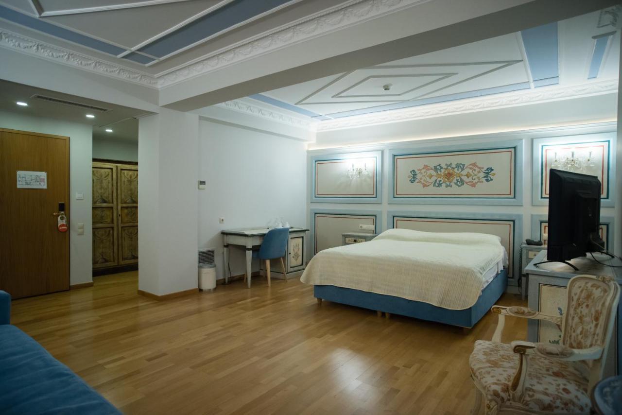 Byzantino Hotel Патра Экстерьер фото
